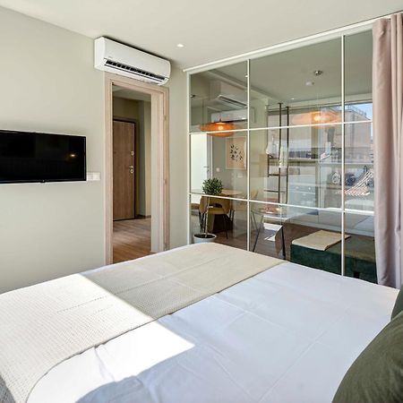 9 Muses Exclusive Suites In Syntagma เอเธนส์ ภายนอก รูปภาพ