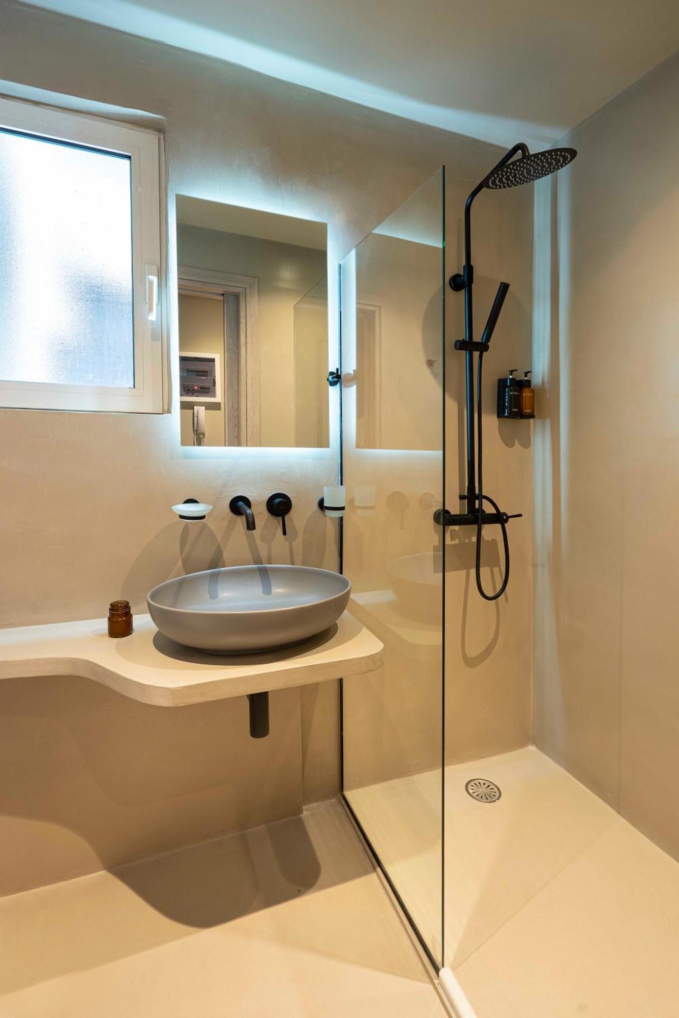 9 Muses Exclusive Suites In Syntagma เอเธนส์ ภายนอก รูปภาพ